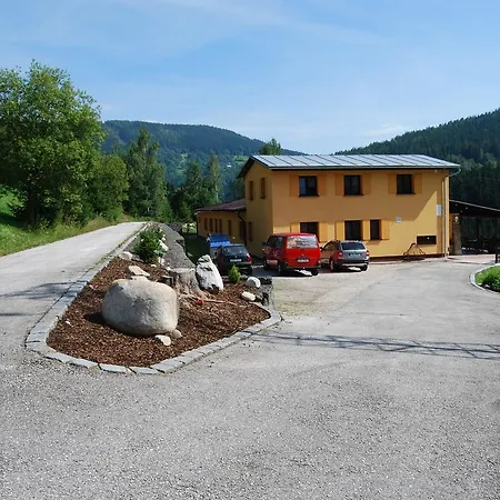Popelka Penzion 4*